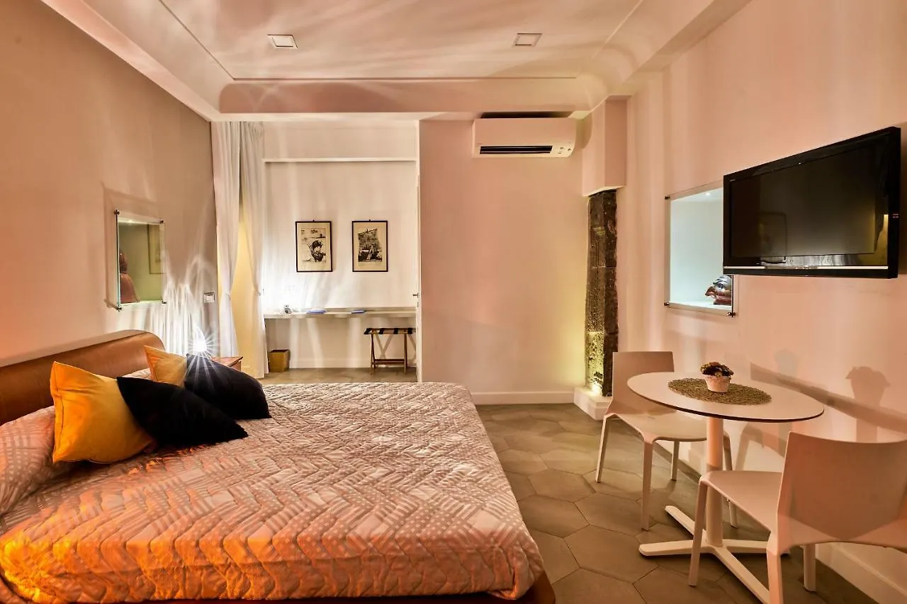 Bed and Breakfast A Casa del Principe Nápoles 2*,  Italia