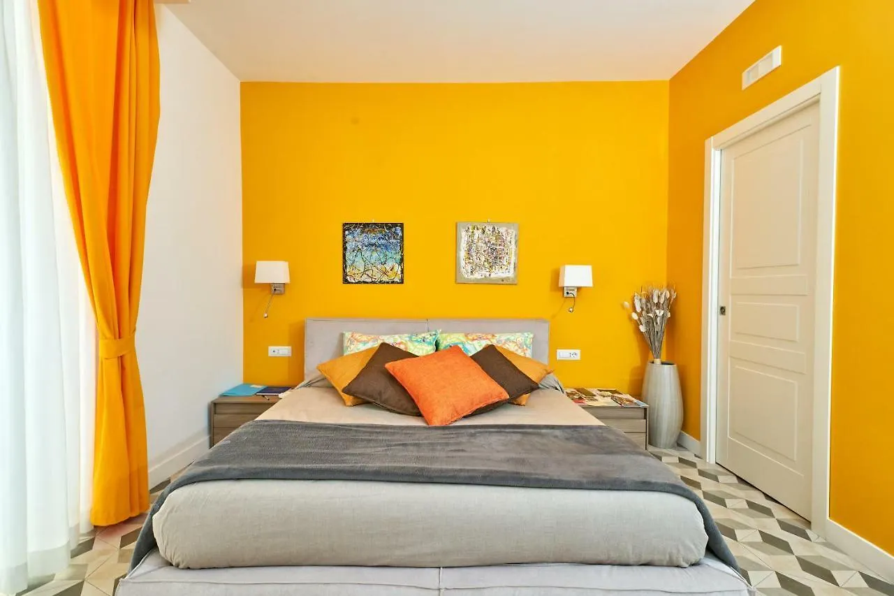 Bed and Breakfast A Casa Del Principe Lt Neapol