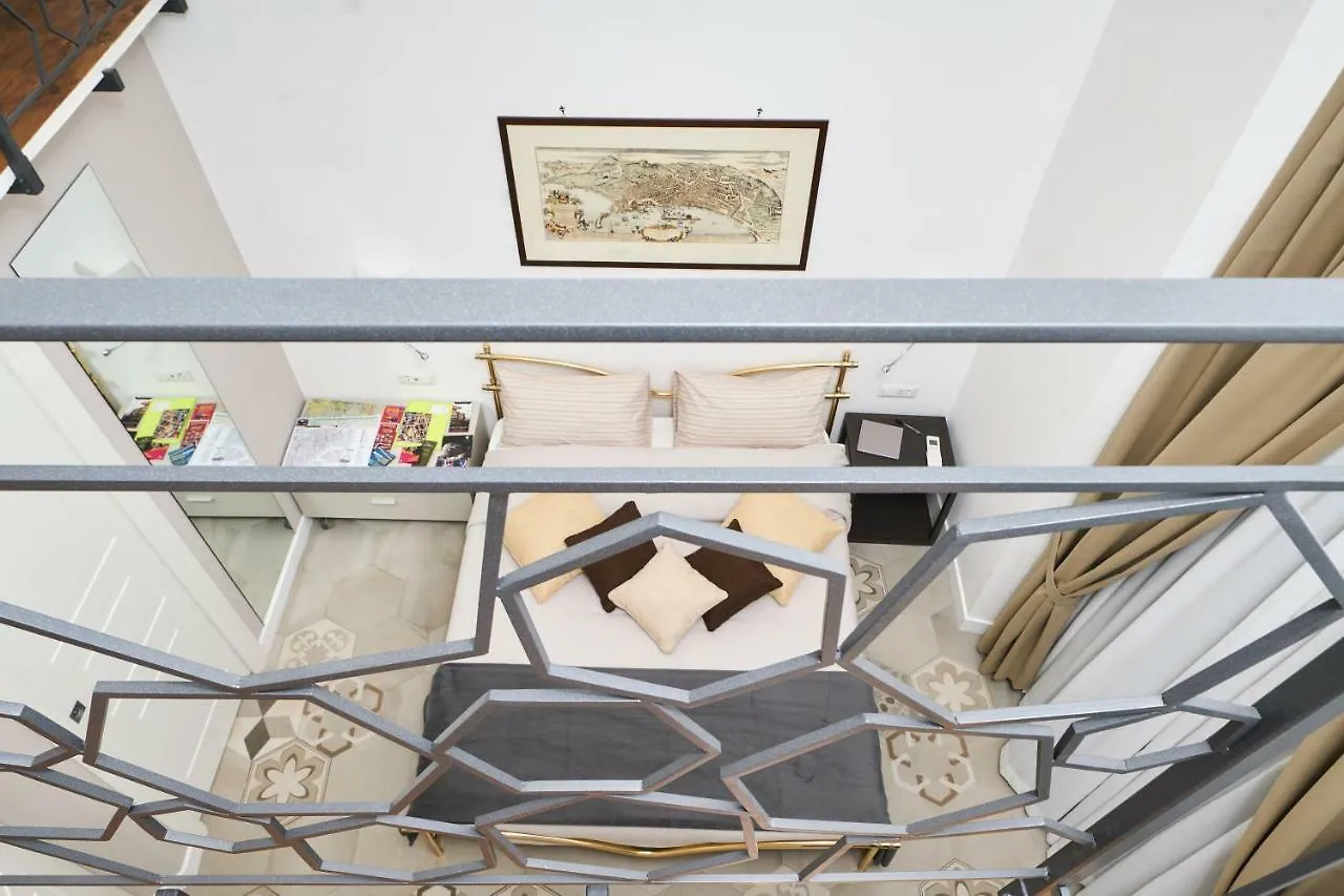 Bed and Breakfast A Casa Del Principe Lt Neapol 2*,