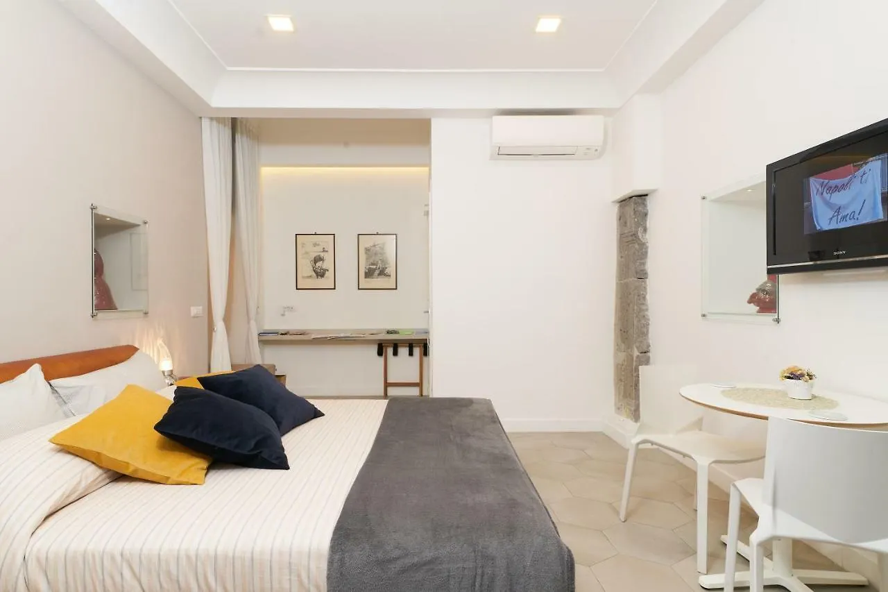 Bed and Breakfast A Casa Del Principe Lt Neapol 2*,